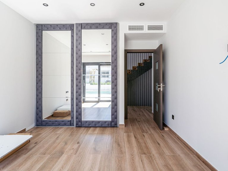 Villa for Sale in Estepona, Malaga 11