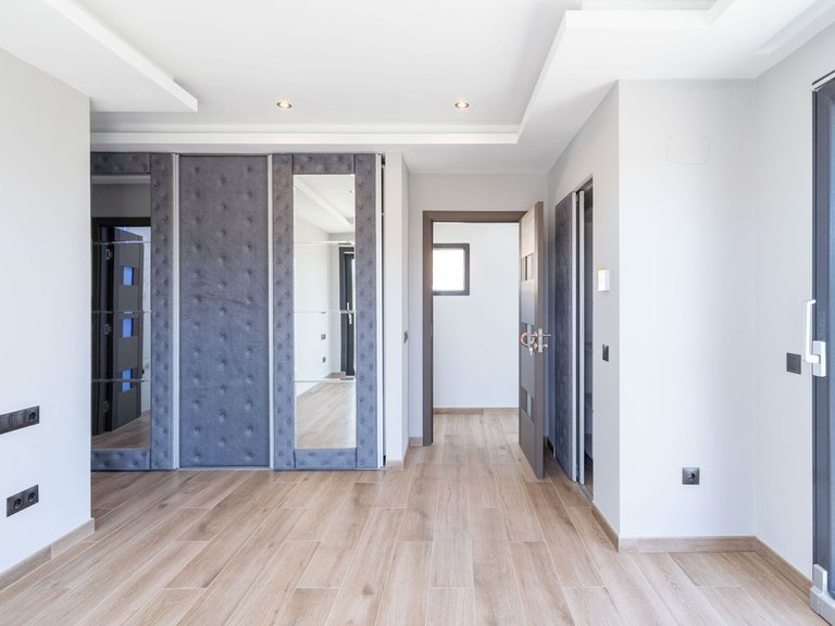 Villa for Sale in Estepona, Malaga 15