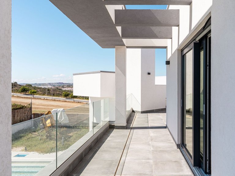 Villa for Sale in Estepona, Malaga 18