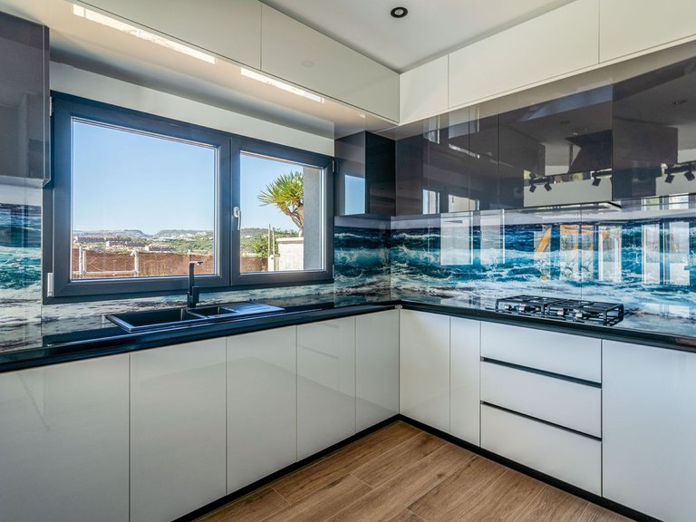 Villa for Sale in Estepona, Malaga 2