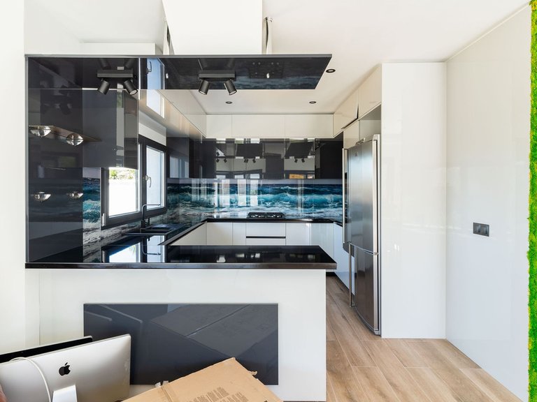 Villa for Sale in Estepona, Malaga 3