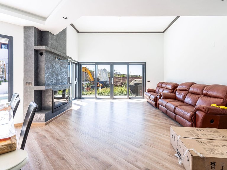 Villa for Sale in Estepona, Malaga 5