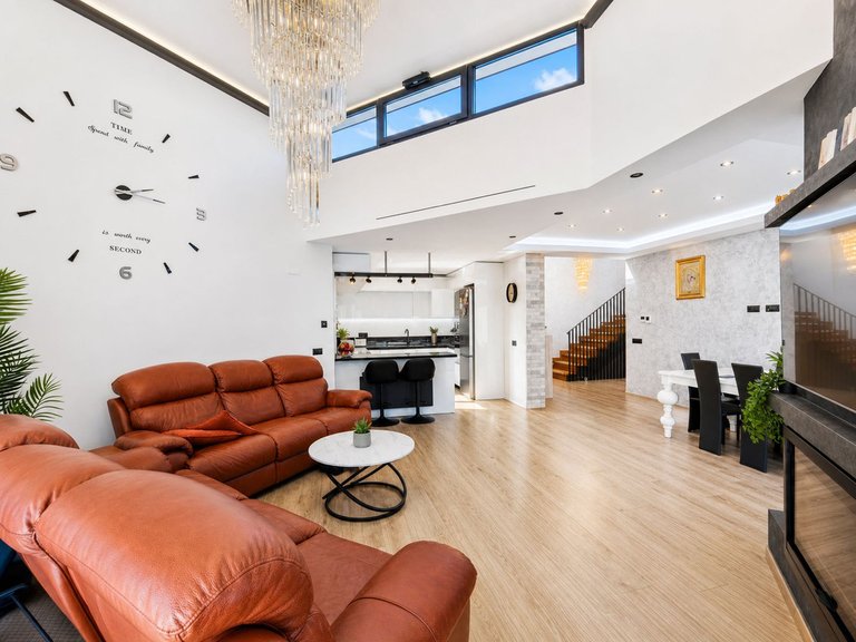Villa for Sale in Estepona, Malaga 7