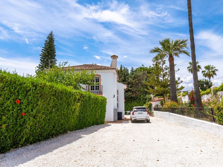 Villa for Sale in Alhaurín De La Torre, Malaga 30