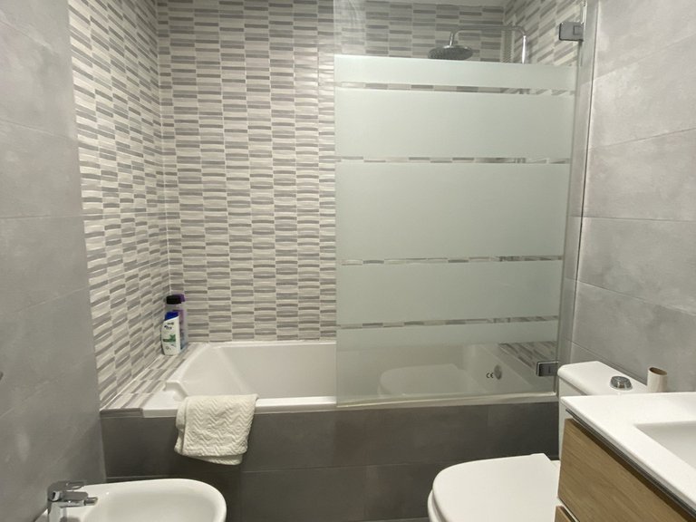 Apartment for Sale in Fuengirola, Malaga 16