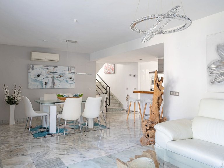 Villa for Sale in Costalita, Malaga 3