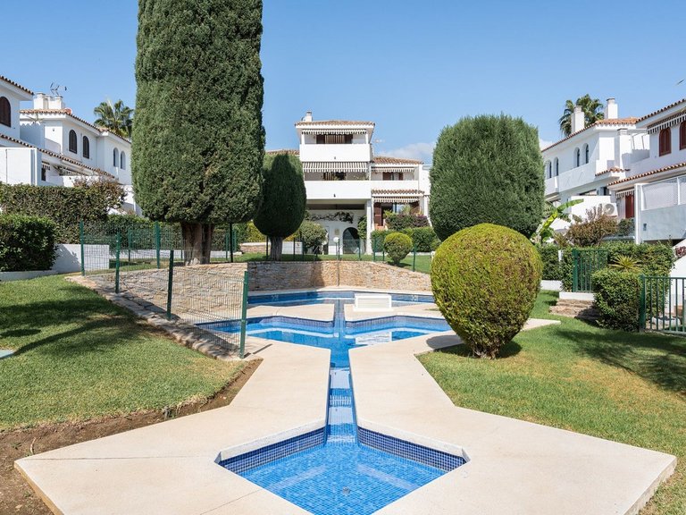 Villa for Sale in Costalita, Malaga 33