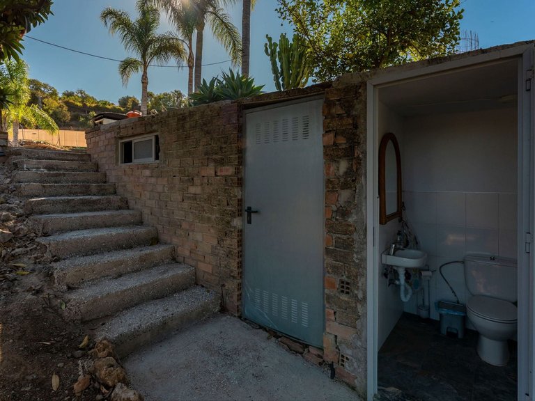 Villa for Sale in Coín, Malaga 33