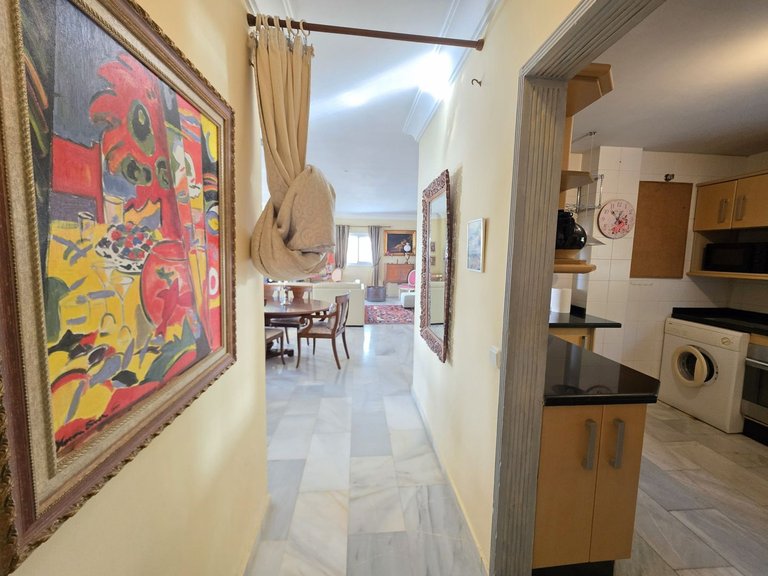 Apartment for Sale in La Mairena, Malaga 10