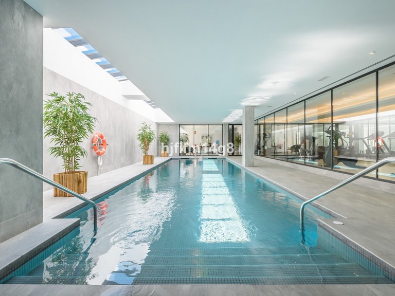 Apartment for Sale in Nueva Andalucía, Malaga 25