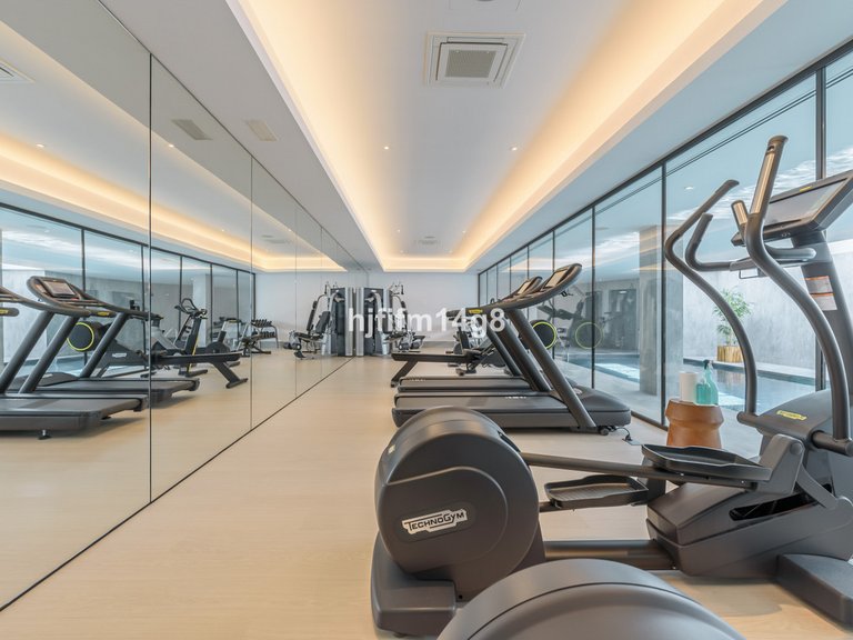 Apartment for Sale in Nueva Andalucía, Malaga 26