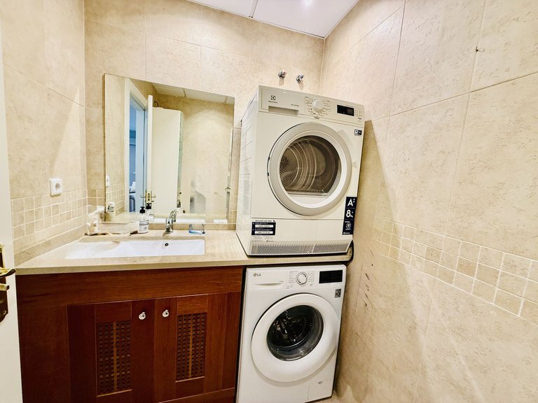 Villa for Sale in Alhaurín De La Torre, Malaga 12