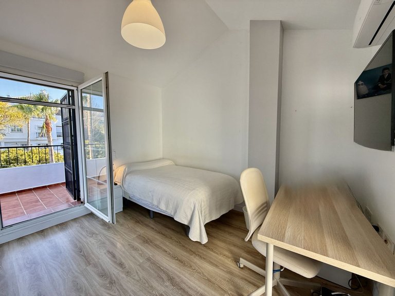 Villa for Sale in Alhaurín De La Torre, Malaga 23