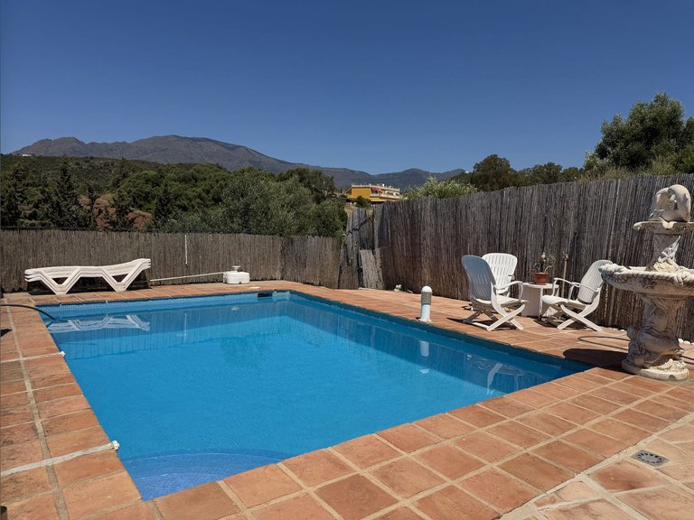 Country House for Sale in Costa del Sol, Estepona, Malaga 10