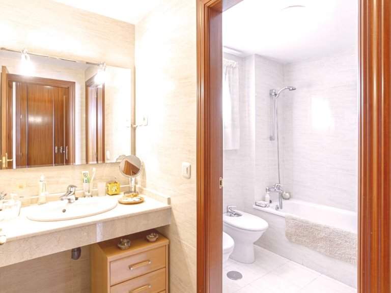 Apartment for Sale in Fuengirola, Malaga 14