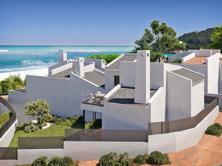 Villa for Sale in Estepona, Malaga 2