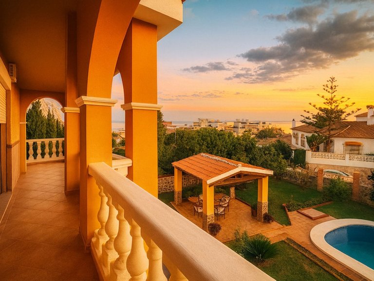 Villa for Sale in Torremolinos, Malaga 2