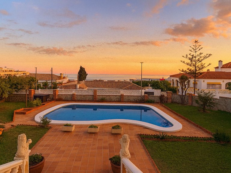 Villa for Sale in Torremolinos, Malaga 6