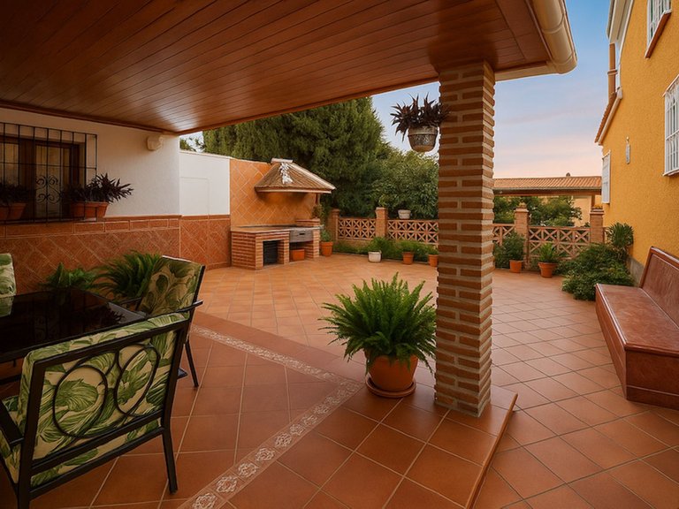 Villa for Sale in Torremolinos, Malaga 7