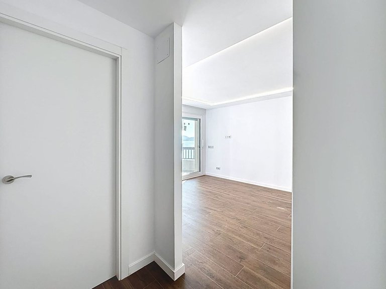 Apartment for Sale in Malagueta, Malaga 13