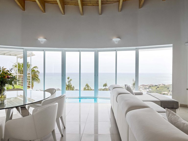 Villa for Sale in Benalmadena Costa, Malaga 12