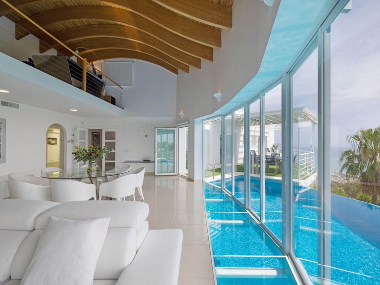Villa for Sale in Benalmadena Costa, Malaga 2