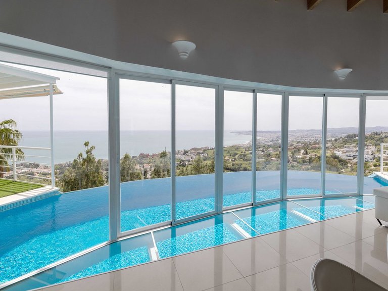 Villa for Sale in Benalmadena Costa, Malaga 35