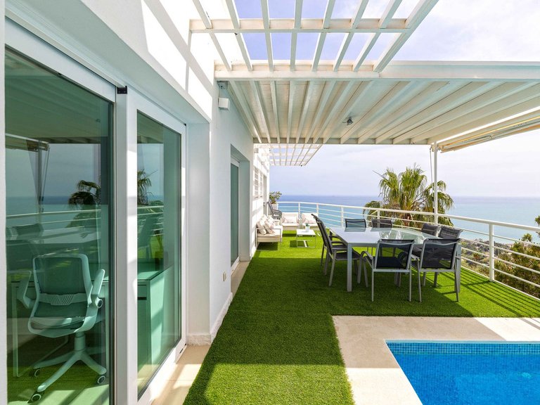 Villa for Sale in Benalmadena Costa, Malaga 36