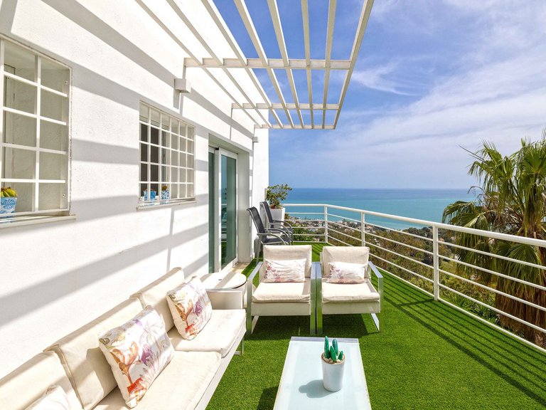 Villa for Sale in Benalmadena Costa, Malaga 44