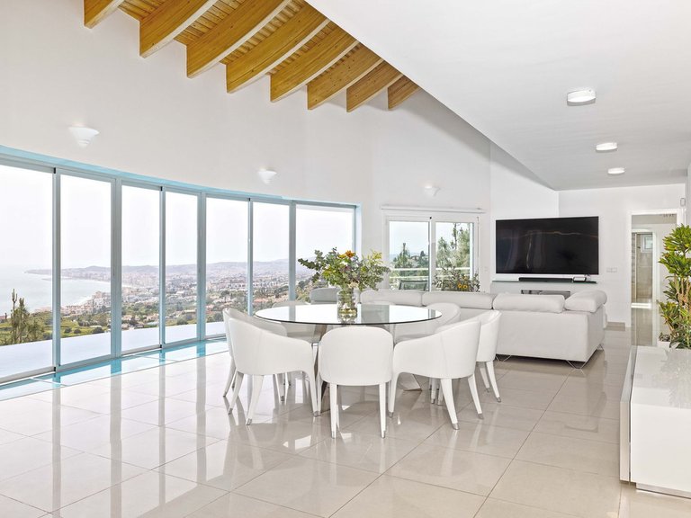 Villa for Sale in Benalmadena Costa, Malaga 85