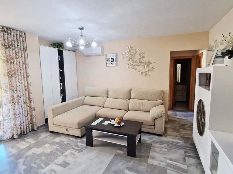 Apartment for Sale in Benalmadena, Malaga 8