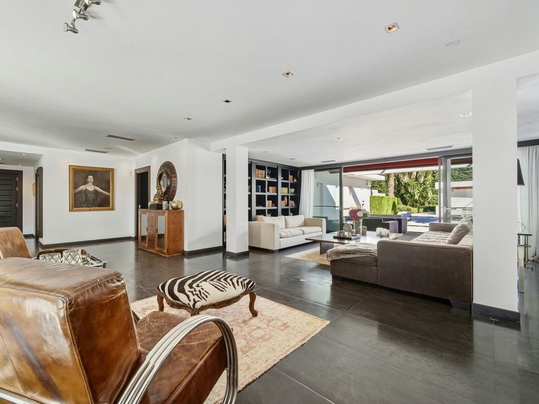 Villa for Sale in Guadalmina Baja, Malaga 25
