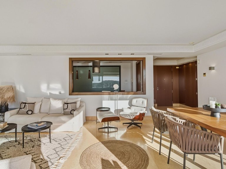 Apartment for Sale in Nueva Andalucía, Malaga 7