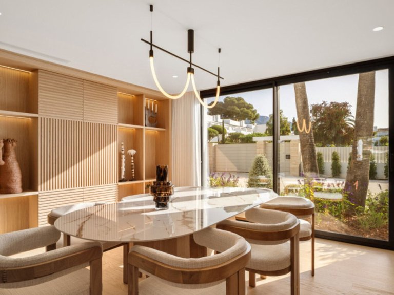 Villa for Sale in Nueva Andalucía, Malaga 27
