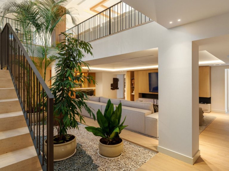 Villa for Sale in Nueva Andalucía, Malaga 34