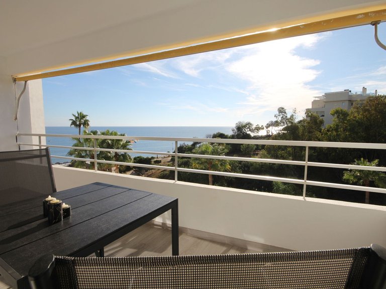 Apartment for Sale in Calahonda, Malaga 16