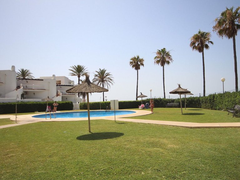 Apartment for Sale in Calahonda, Malaga 3