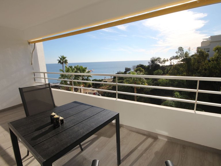 Apartment for Sale in Calahonda, Malaga 4