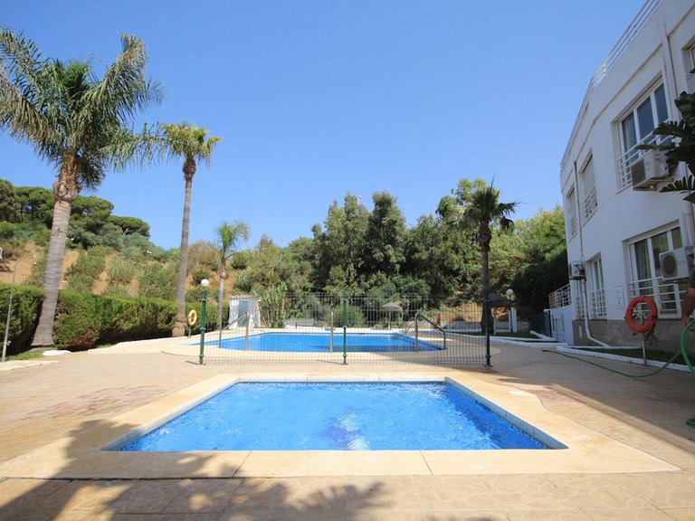 Apartment for Sale in Calahonda, Malaga 5