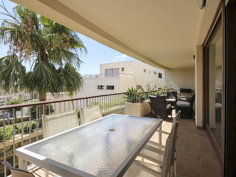 Apartment for Sale in Marbella, Malaga 1