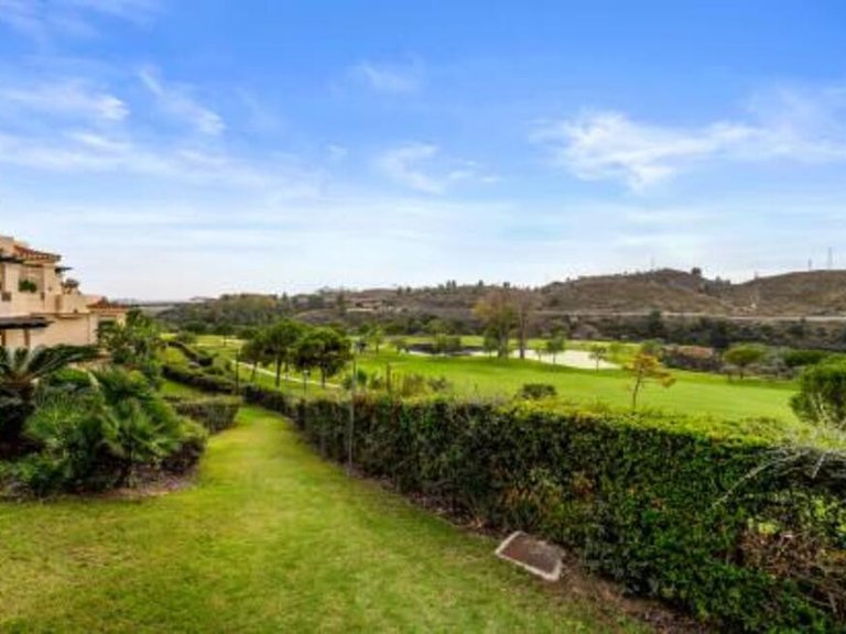 Apartment for Sale in Benahavís, Malaga 11