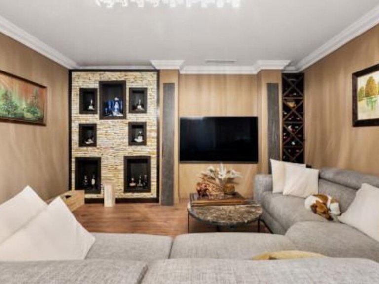 Apartment for Sale in Benahavís, Malaga 12