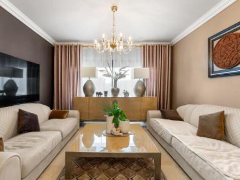Apartment for Sale in Benahavís, Malaga 6