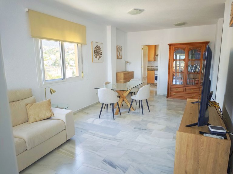 Apartment for Sale in Los Pacos, Malaga 13