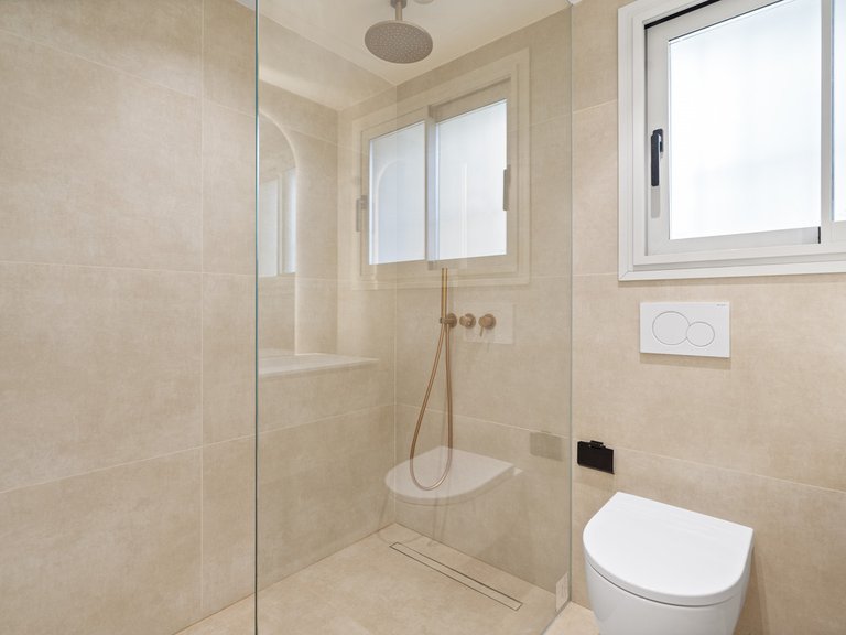 Apartment for Sale in Nueva Andalucía, Malaga 15