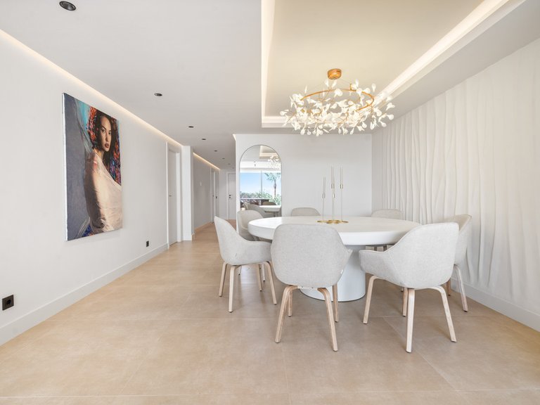 Apartment for Sale in Nueva Andalucía, Malaga 22