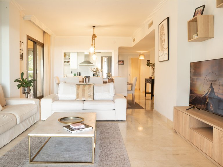 Apartment for Sale in Benahavís, Malaga 5