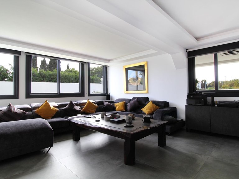Villa for Sale in San Pedro De Alcántara, Malaga 7