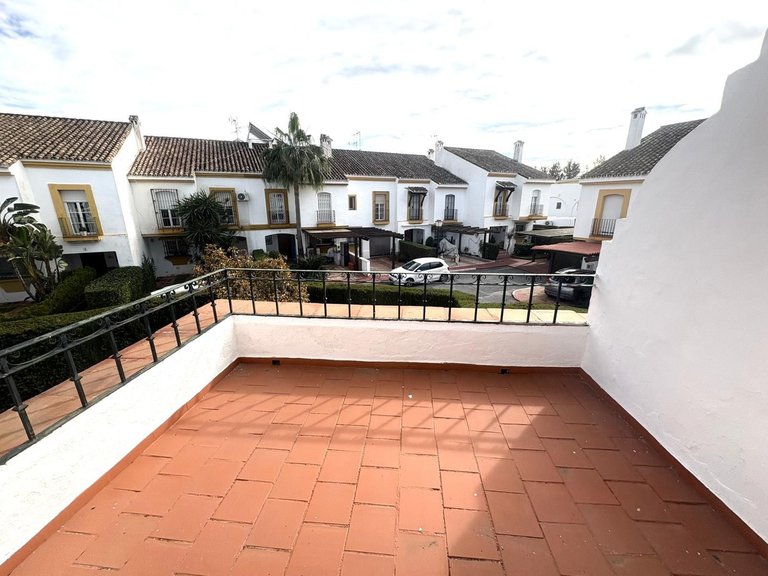 Villa for Sale in Cancelada, Malaga 17