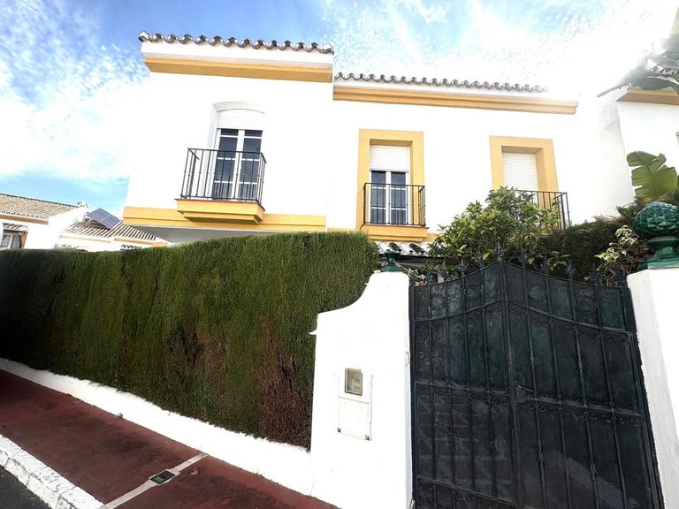 Villa for Sale in Cancelada, Malaga 4